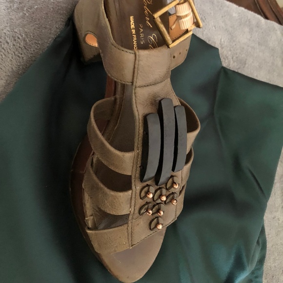 Robert Clergerie "PISE " OLIVE SANDALS 8.5 M WOOD - Picture 8 of 8